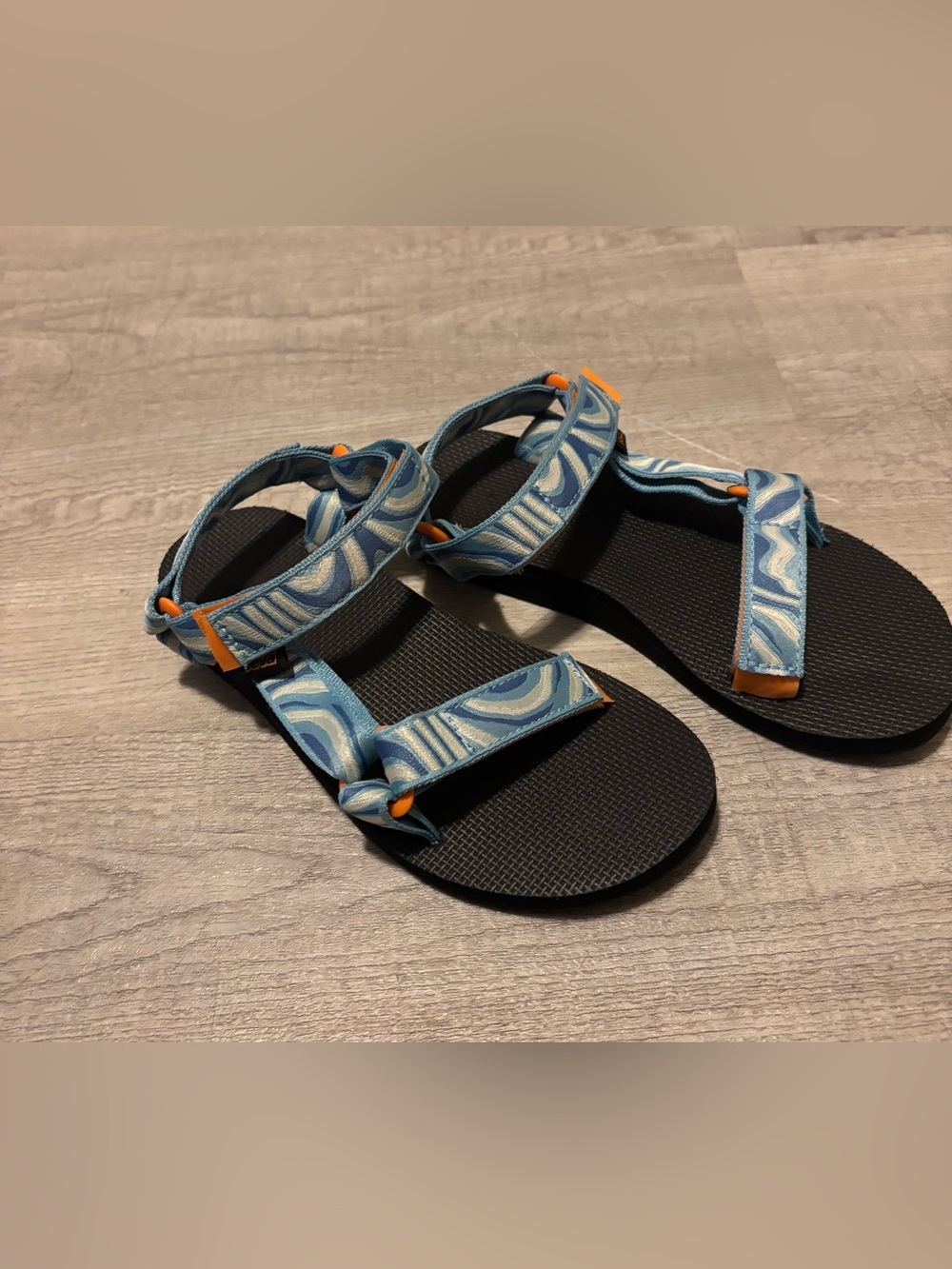 Teva Sandals Sz 6 Blue White Orange Outdoor Hiking Nature Beach Adventure Travel